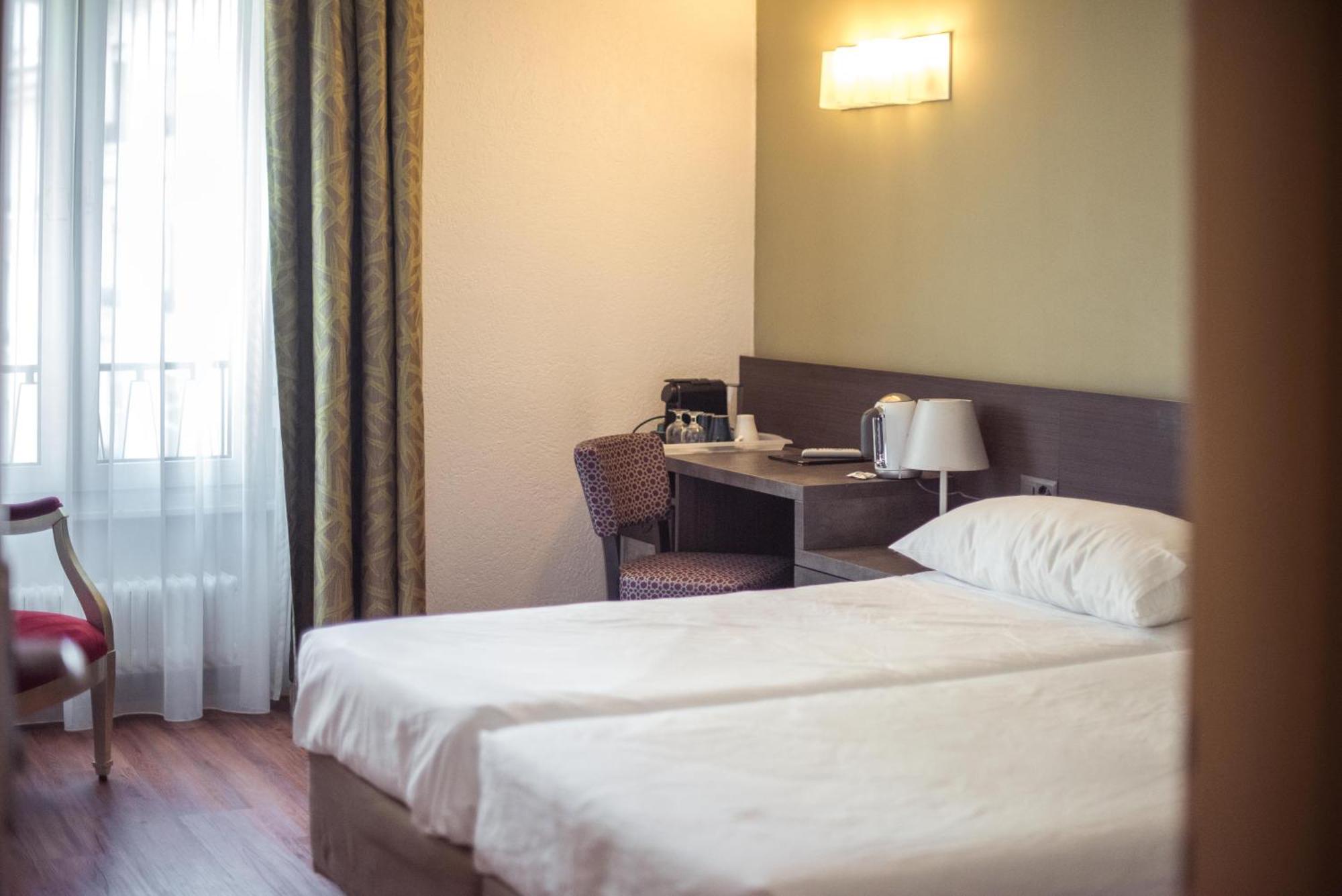 Hotel Montana Genewa Pokój zdjęcie